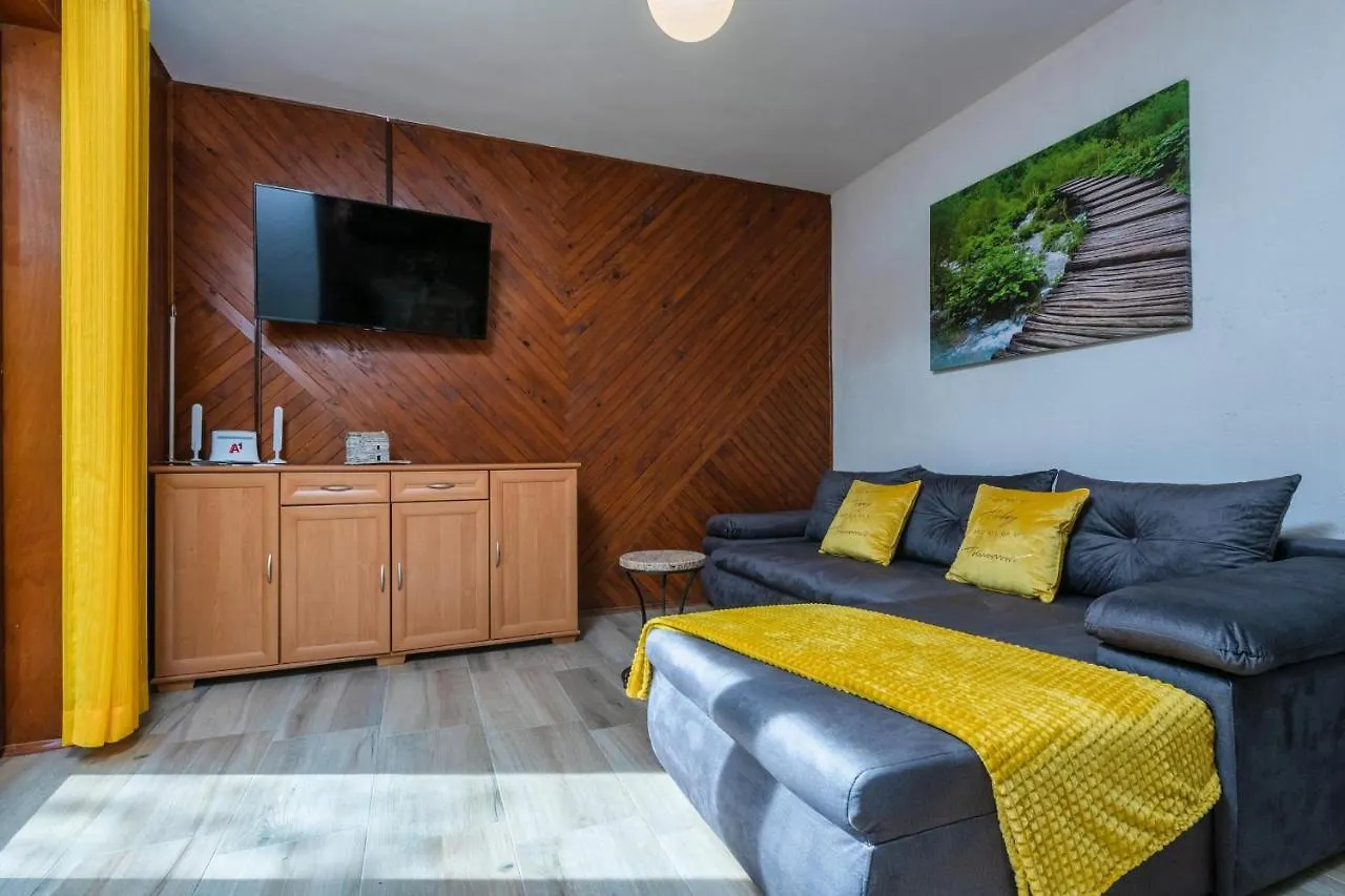 Mountain House Emerald Dream Vela Ucka